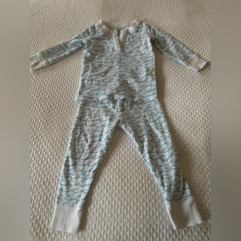 Roller Rabbit, 12-18 months, pajama set! (Runs small)